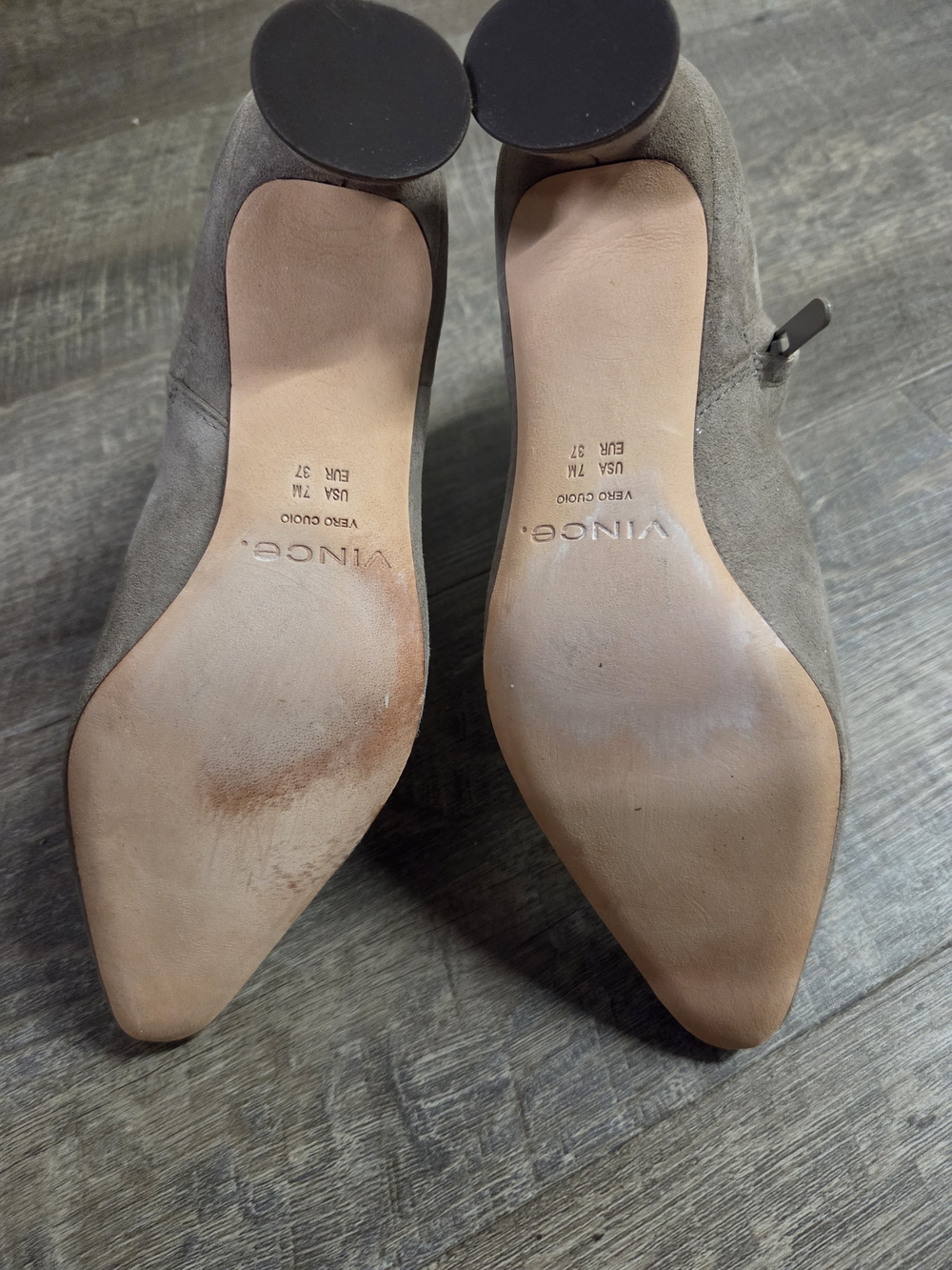 VINCE Hilda Taupe Gray Suede Ankle Boot 37 7